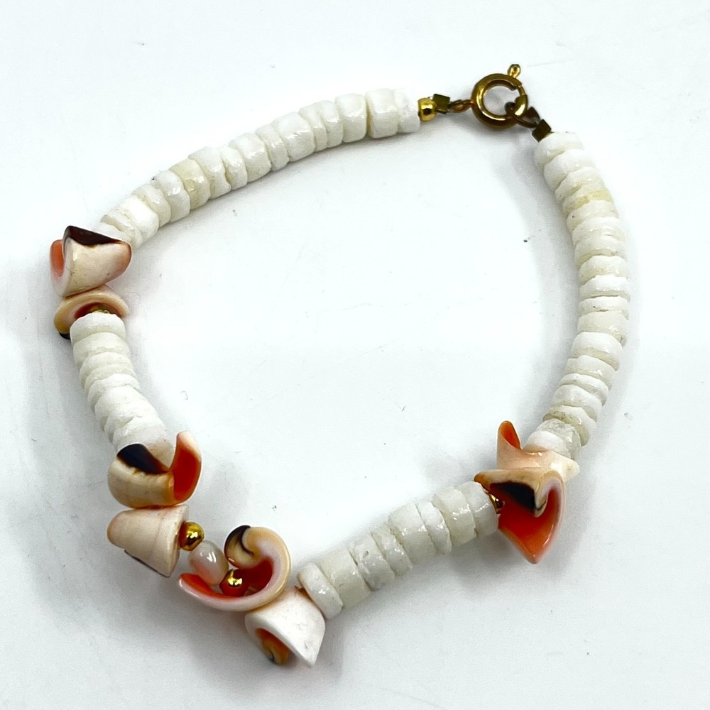 Vintage Coastal Heishi Bead Sea Shell Bracelet Tropical Boho Beachy White Orange